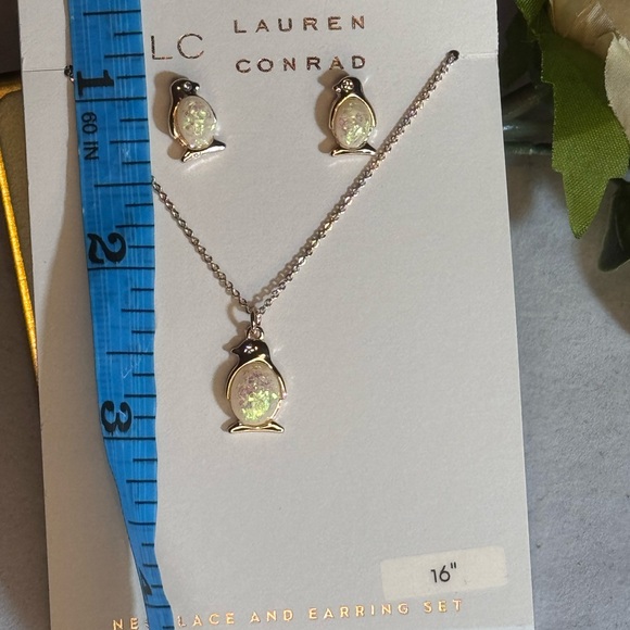 LC Lauren Conrad Opalescent Penguin Necklace and Earring Set in Rose Gold Tone - Picture 3 of 8